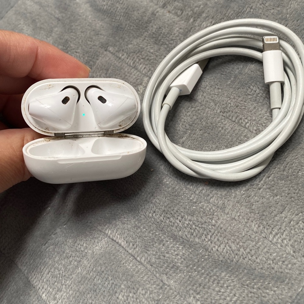 Air pods.PRICE FIRM